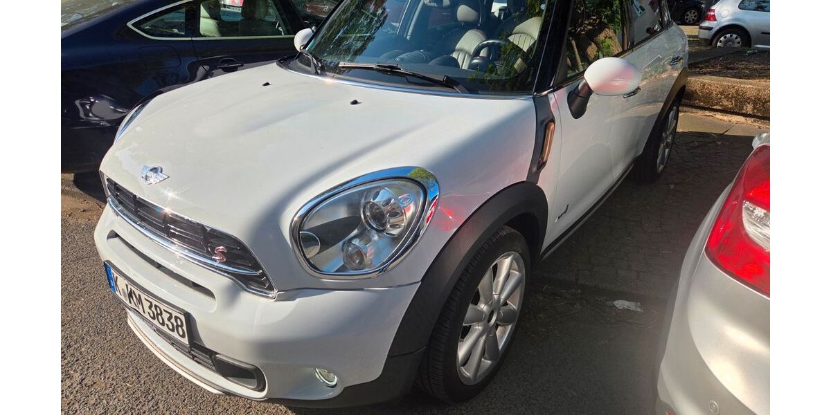 Mini Countryman S (Cooper) 94.500 km 9.999 &euro; Köln 50739