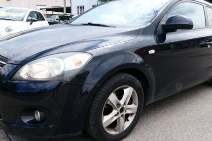 Kia ceed / Ceed 183.254 km 1.299 &euro; Manching 85077