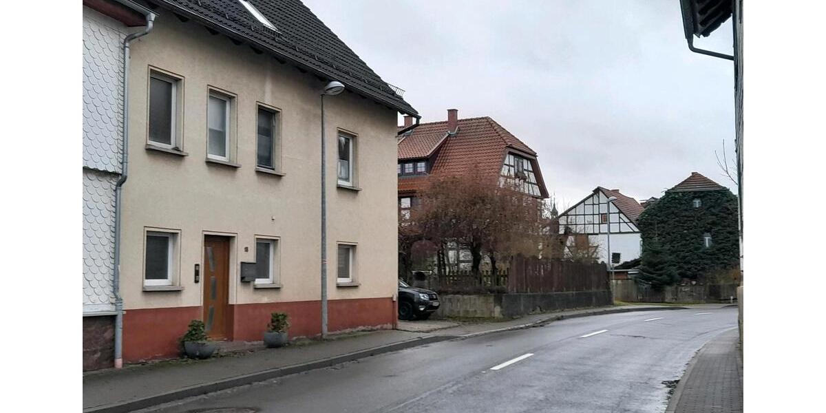 1-2 Familien Haus mit Garten zimmer