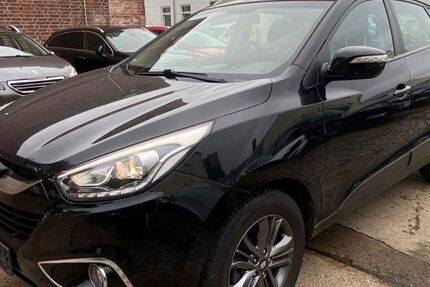 Hyundai ix35 121.000 km 10.390 &euro; Berlin-Lichtenberg 10365
