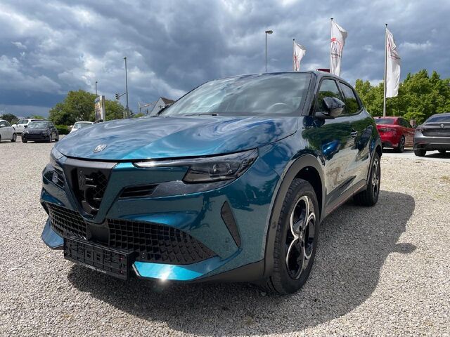 Alfa Romeo Junior 6.500 km 25.990 &euro; Ingolstadt 85053