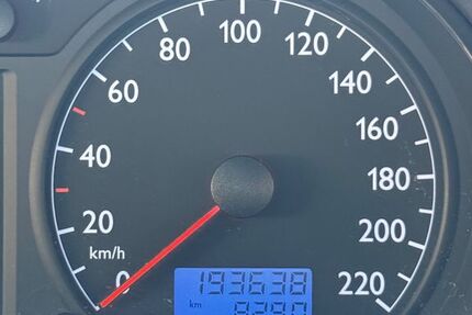 VW Polo 193.000 km 1.390 &euro; Metzingen 72555