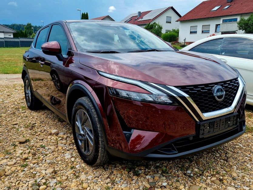 Nissan Qashqai 22.400 km 24.480 € Hörenhausen 88477