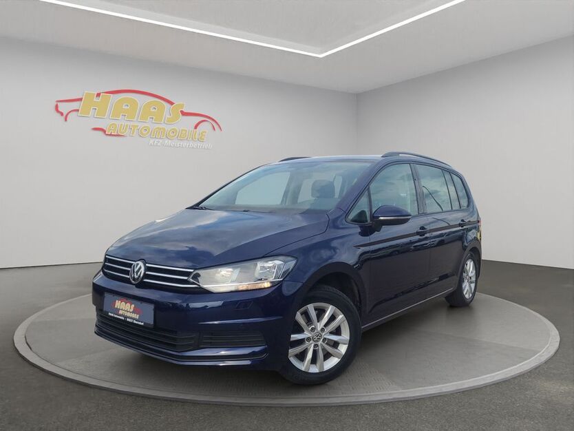 VW Touran 92.873 km 15.990 € Ebersdorf b.Coburg 96237