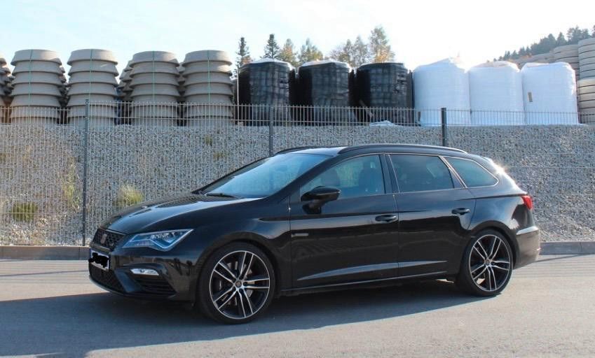 Seat Leon 68.500 km 24.900 € Kollnburg 94262