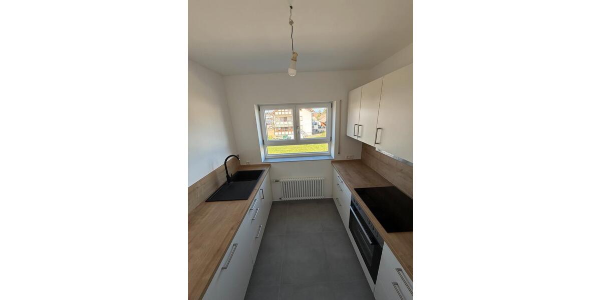 Dachgeschoßwohnung Endingen am Kaiserstuhl - 3 Zimmer, 90 m&sup2;, 1.550&euro; | Angebot:26226392