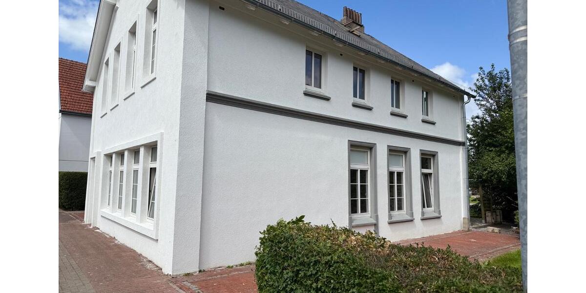 Einfamilienhaus Nordenham - 11 Zimmer, 189 m&sup2;, 199.000&euro; | Angebot:27096175