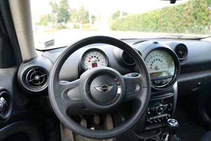 Mini One Countryman 115.000 km 6.600 € Bad Tennstedt 99955