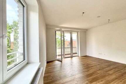 Wohnung zum Mieten in Hamburg 288,37 € 43.04 m²