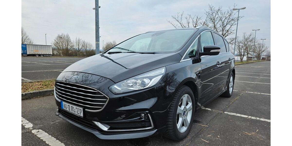 Ford S-Max 49.000 km 24.750 &euro; Mühlhausen 99974