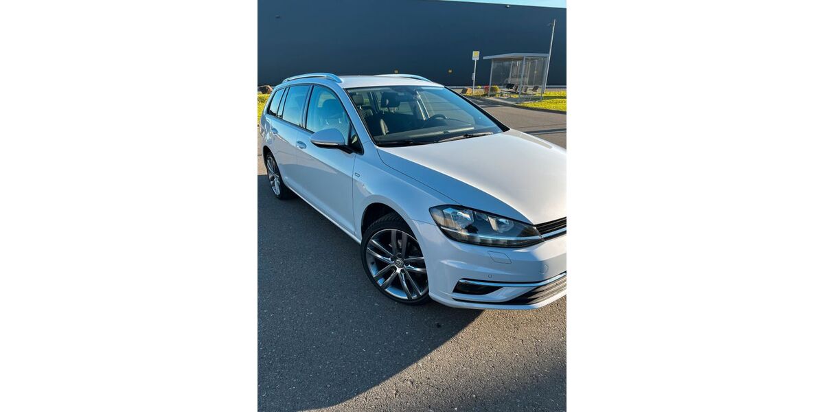 VW Golf 123.000 km 10.500 &euro; Kierspe 58566