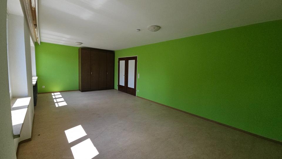 Etagenwohnung Immenreuth - 1 Zimmer, 78 m&sup2;, 450&euro; | Angebot:25852676