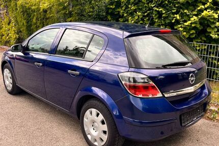 Opel Astra 108.000 km 2.750 &euro; Augsburg 86156