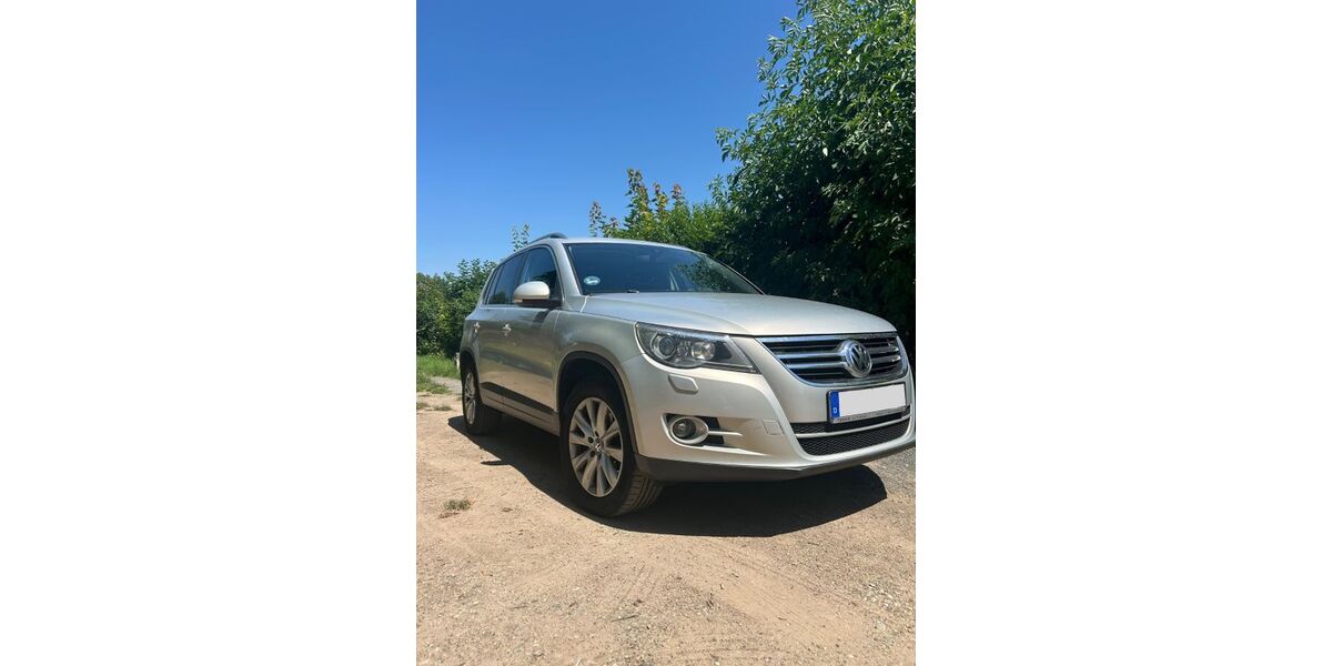 VW Tiguan 255.800 km 5.800 &euro; Wiesbaden 65197