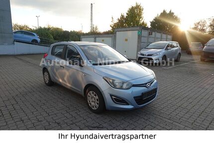 Hyundai i20 86.890 km 2.985 € Göttingen 37077