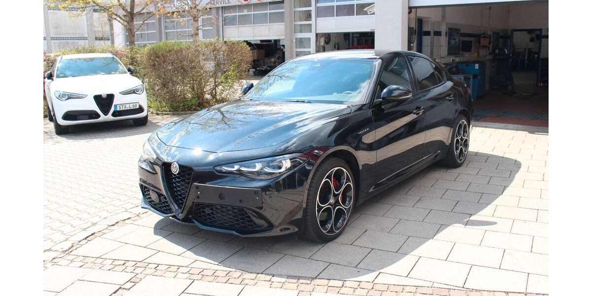 Alfa Romeo Giulia 64.800 km 31.900 &euro; Weilheim 82362