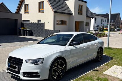 Audi A5 130.000 km 20.750 &euro; Delbrück 33129
