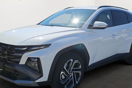 Hyundai TUCSON 9.295 km 37.990 &euro; Bad Vilbel 61118