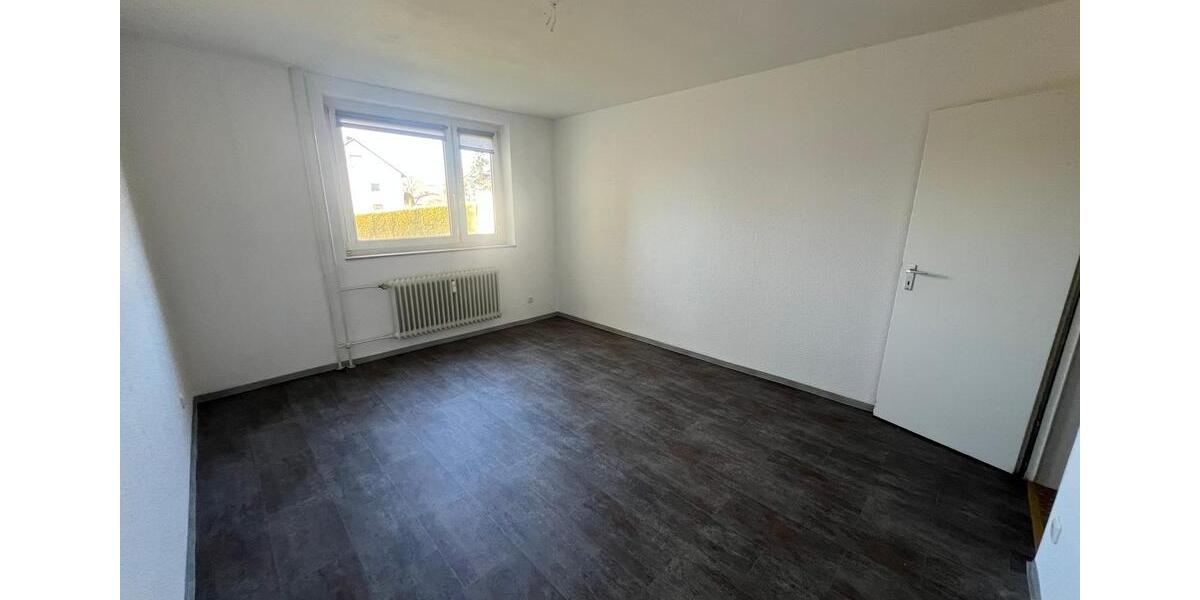 Erdgeschoßwohnung Wunsiedel - 3 Zimmer, 73 m&sup2;, 500&euro; | Angebot:25378290