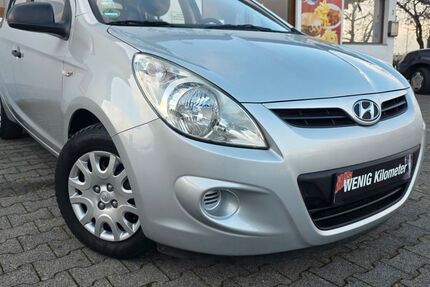 Hyundai i20 16.000 km 6.999 &euro; Nastätten 56355