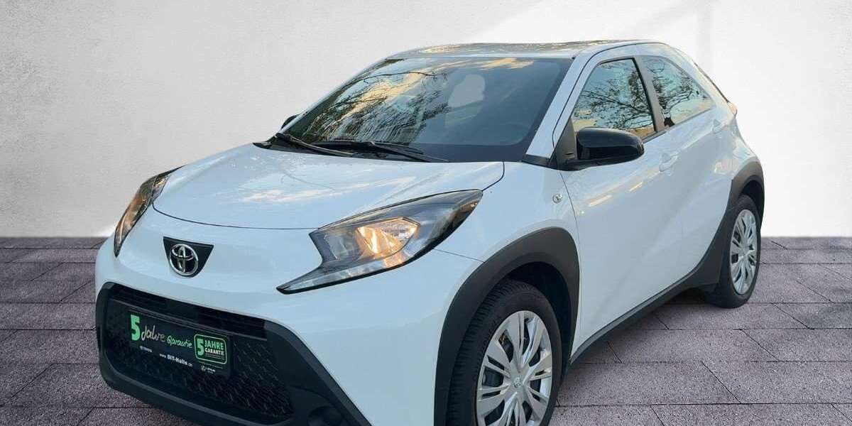 Toyota Aygo 7.933 km 14.890 &euro; Halle 06130