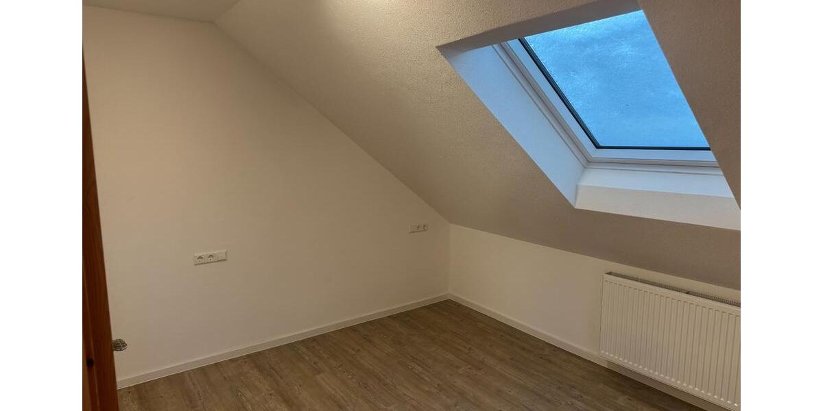 Gemütliche Dachgeschosswohnung im Ortskern von Winterlingen 3 zimmer