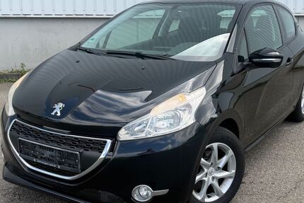 Peugeot 208 93.300 km 2.900 &euro; Kelkheim 65779
