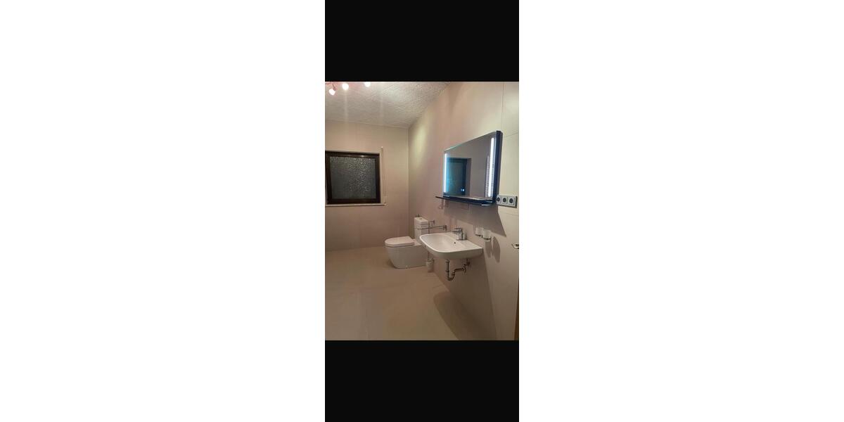 Etagenwohnung Heusweiler - 4 Zimmer, 111 m&sup2;, 900&euro; | Angebot:25403466