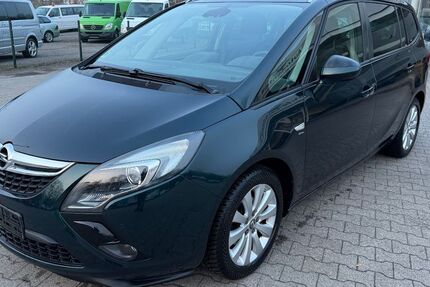 Opel Zafira 179.000 km 8.995 &euro; Lingen 49808