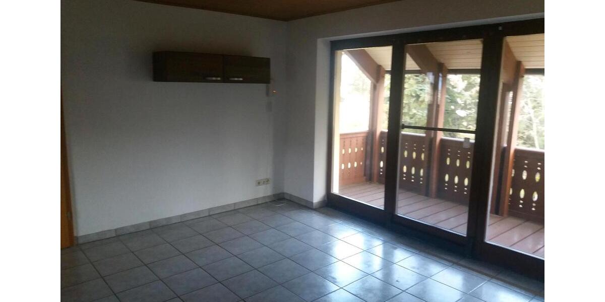 Etagenwohnung Sonnewalde - 3 Zimmer, 130 m&sup2;, 550&euro; | Angebot:27633047