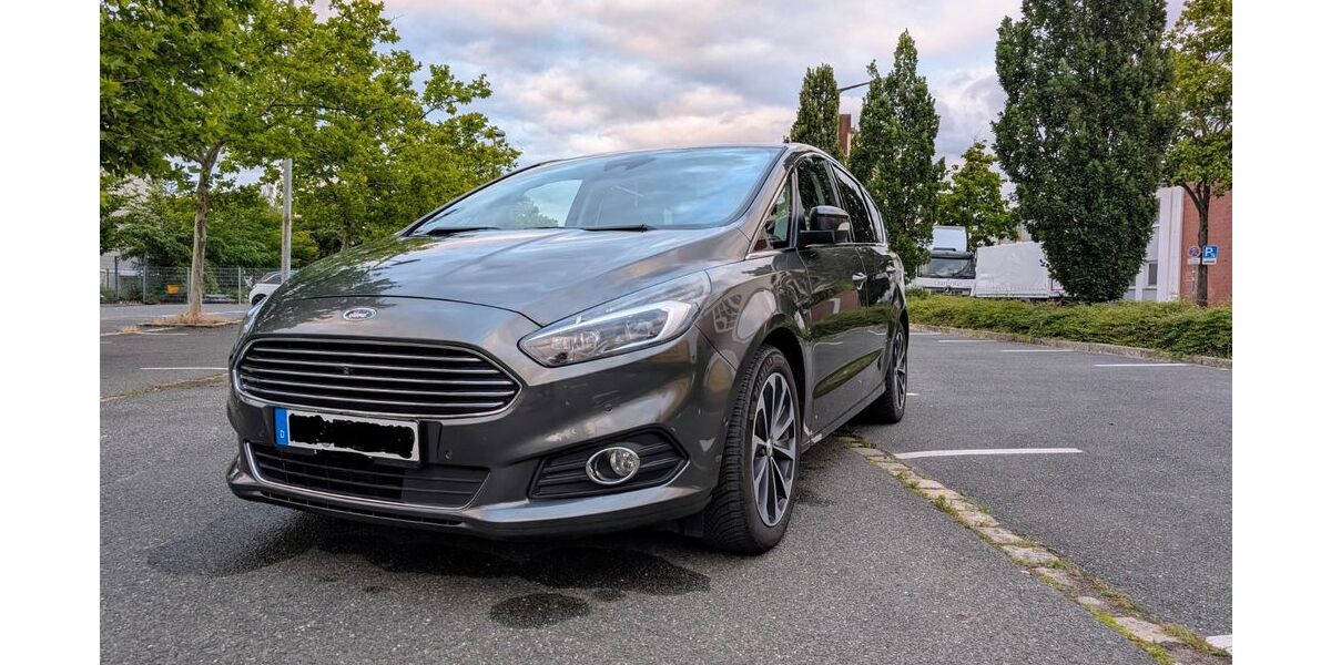 Ford S-Max 99.845 km 19.150 &euro; Zirndorf 90513