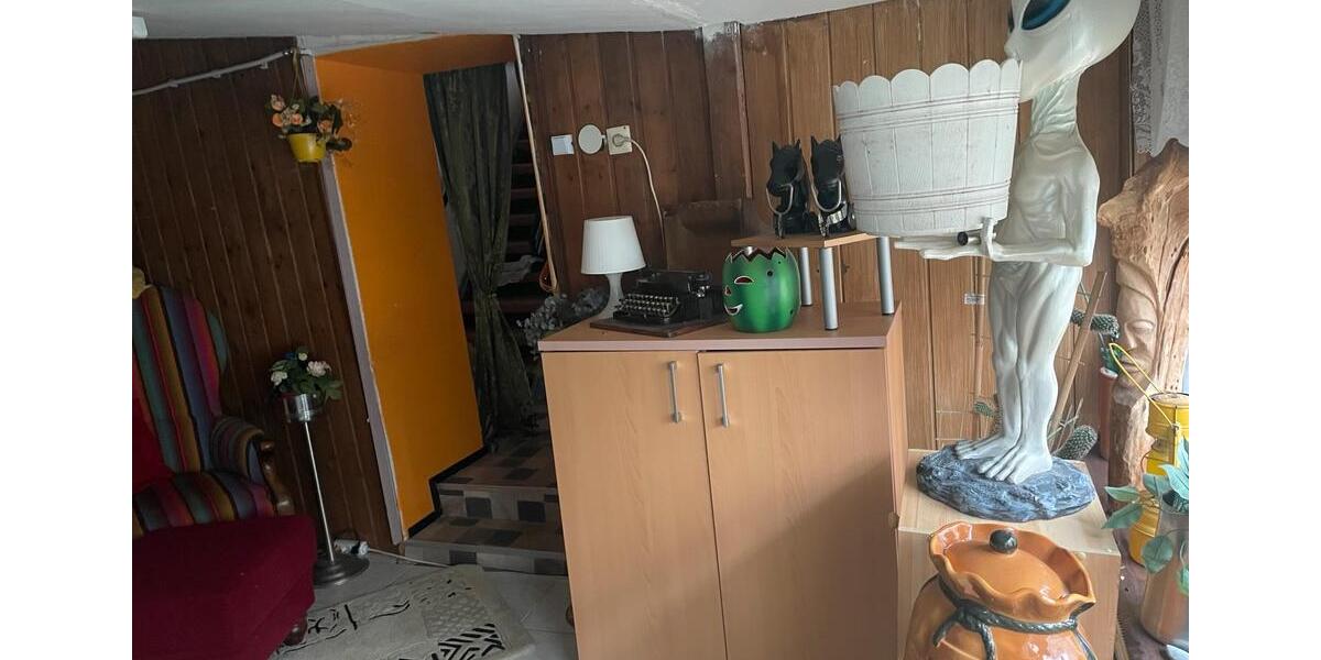 Einfamilienhaus Hecklingen - 4 Zimmer, 100 m&sup2;, 860&euro; | Angebot:24842025