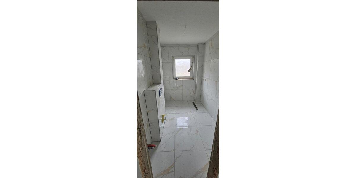 Kern­saniertes 1–2-Familienhaus in Pohleim hausen zu vermieten 2 zimmer