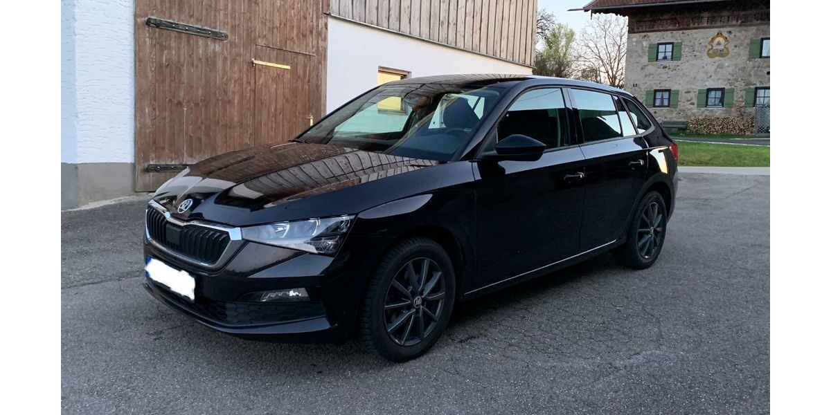 Skoda Scala 35.000 km 17.950 &euro; Petting 83367