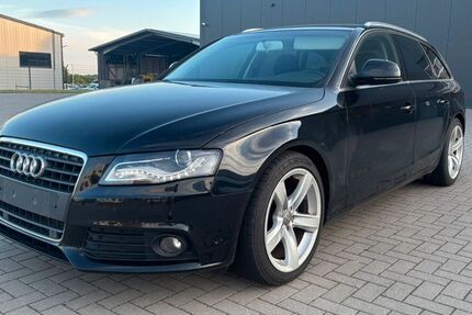 Audi A4 245.354 km 3.999 &euro; Hamburg 21033