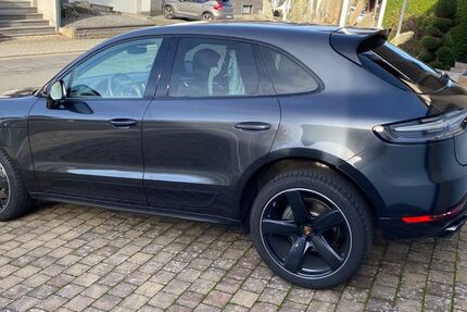 Porsche Macan 70.000 km 52.750 &euro; Kirchwald 56729