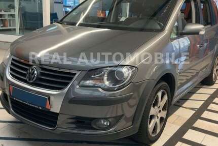 VW Touran 187.000 km 6.999 &euro; Frankfurt 65933