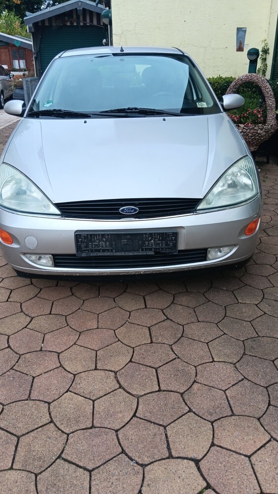 Ford Focus 266.000 km 1.200 € Brilon 59929