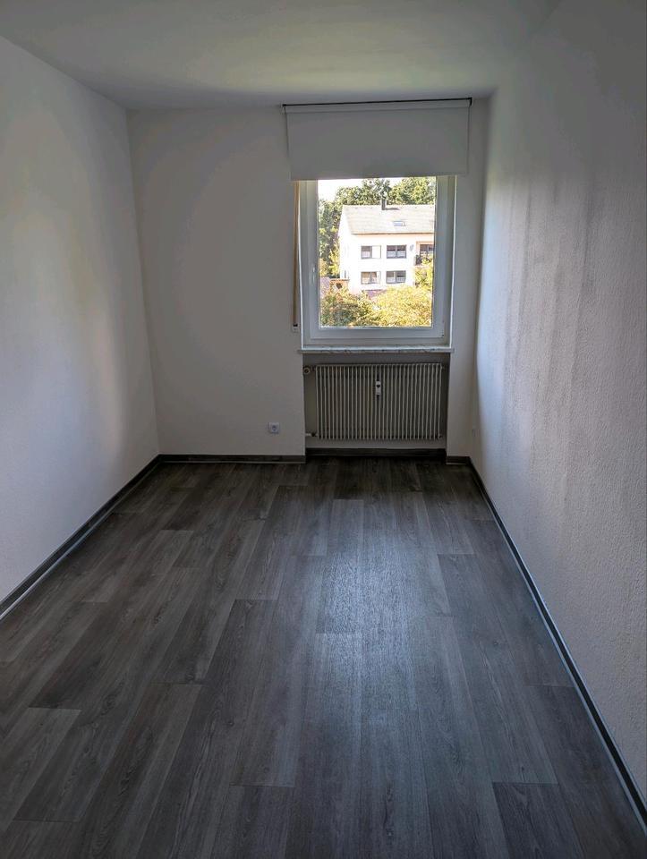 4-Zimmer-Wohnung mit Balkon & Garage in Schnaittenbach