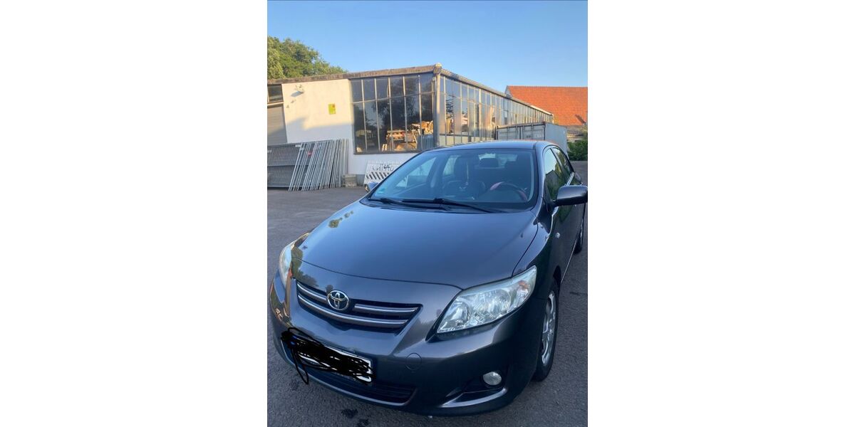 Toyota Corolla 172.000 km 4.100 &euro; Löhne 32584