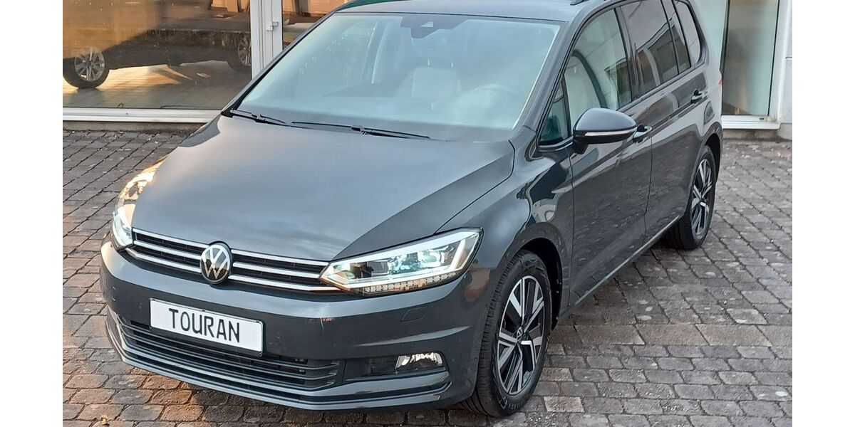VW Touran 32.900 km 32.490 &euro; Bad Rappenau 74906