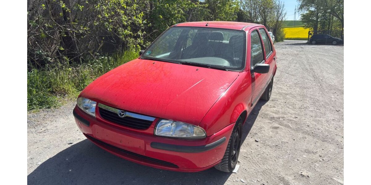 Mazda 121 191.000 km 799 &euro; Eschhofen/Limburg 65552