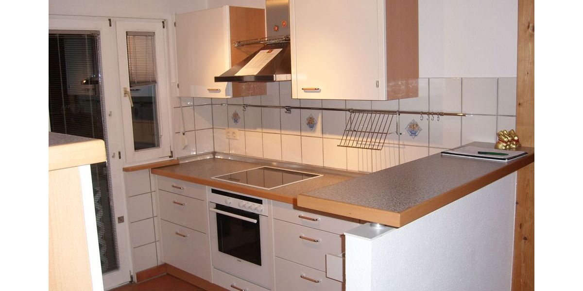 2,5-Zimmer-Wohnung, frei ab 1.8.2026, ca. 73 m² im 5-Familien-Holzhaus, Bj. 1997, zu verkaufenu - Appartement Leonberg | Angebot:26975010