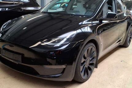 Tesla Model Y 35.000 km 45.890 &euro; Helmstedt 38350
