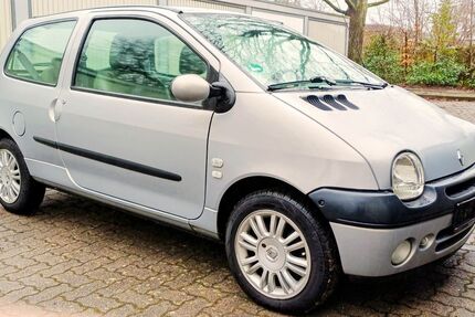Renault Twingo 85.000 km 2.200 &euro; Hamburg 22869