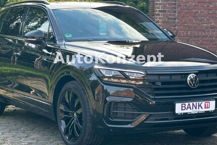 VW Touareg 52.000 km 61.590 € Grevenbroich 41515