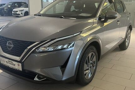 Nissan Qashqai 19.875 km 21.490 &euro; Wilhelmshaven 26389