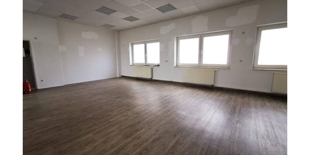 Gewerbeobjekt Bad Lobenstein Lobenstein - 2 Zimmer, 550&euro; | Angebot:25700862