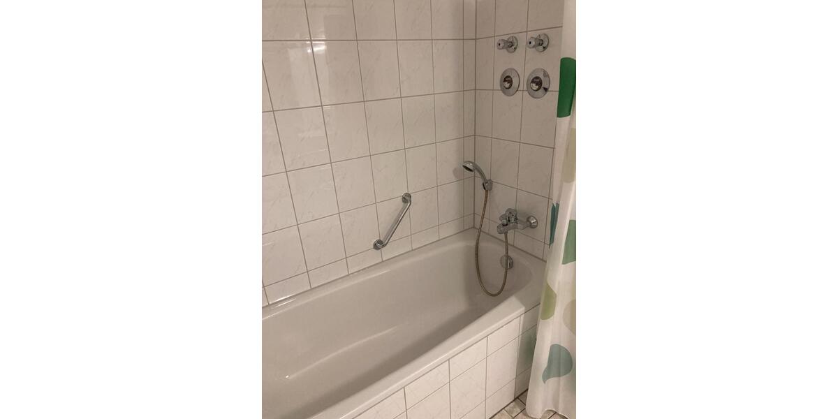 Etagenwohnung Bernhardswald - 2 Zimmer, 200.000&euro; | Angebot:23105611