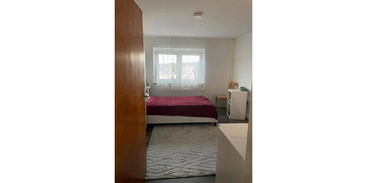 Etagenwohnung Haigerloch - 3 Zimmer, 75 m&sup2;, 1.100&euro; | Angebot:24414365